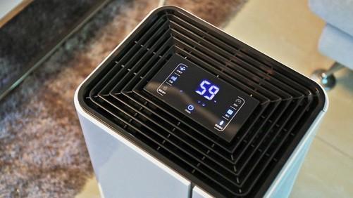 辦公室整體消毒，用過氧化氫空間滅菌器